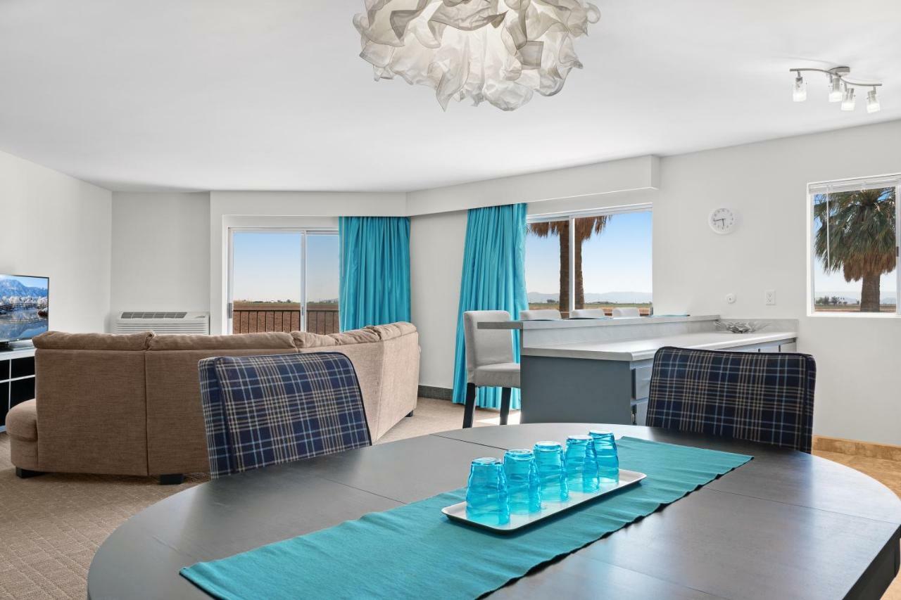 Ramada By Wyndham Holtville Zewnętrze zdjęcie