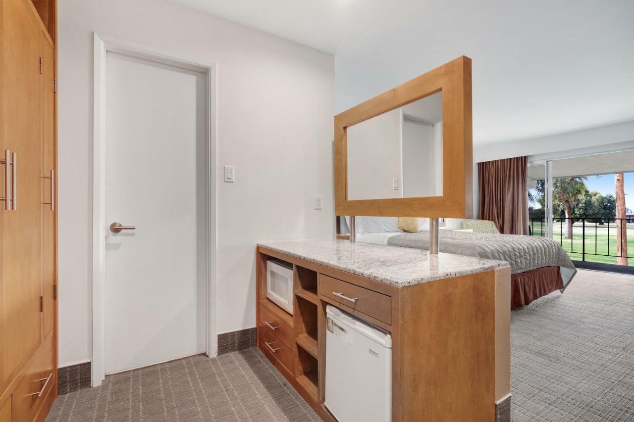 Ramada By Wyndham Holtville Zewnętrze zdjęcie